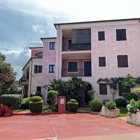 Family With Terrace & Parking Near *